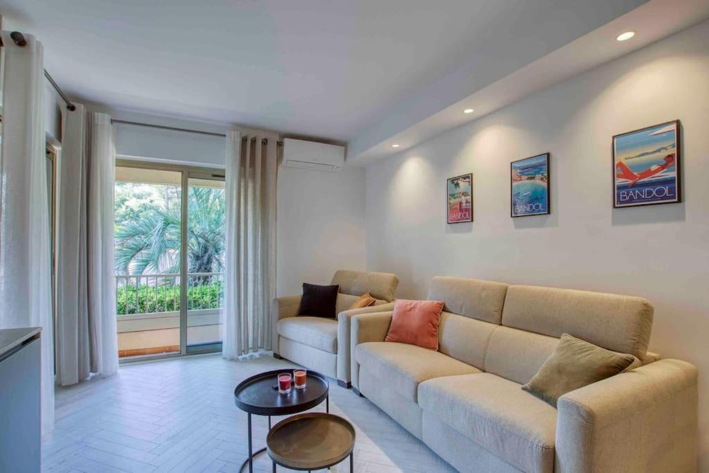 Appartement Piscine Tennis Acces Prive Plage Joia Санарі-сюр-Мер Екстер'єр фото
