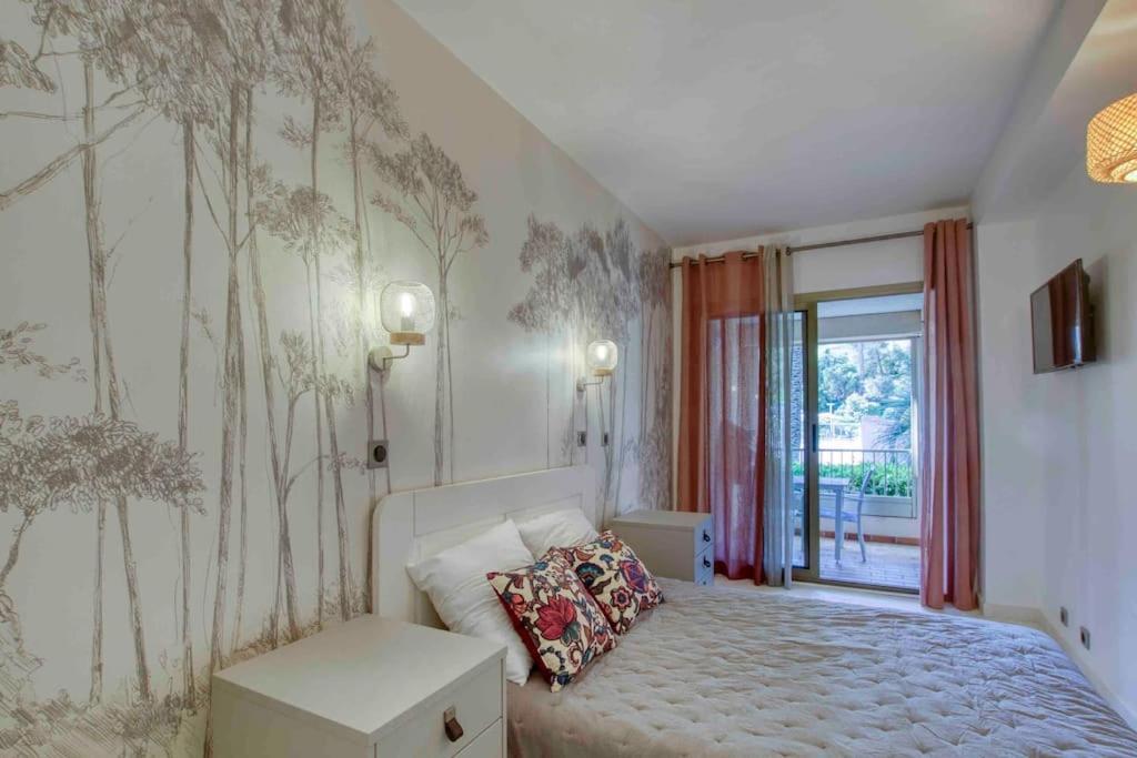 Appartement Piscine Tennis Acces Prive Plage Joia Санарі-сюр-Мер Екстер'єр фото